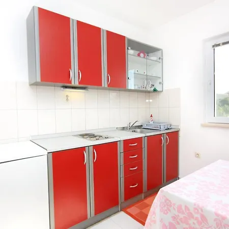 5640c Apartment
